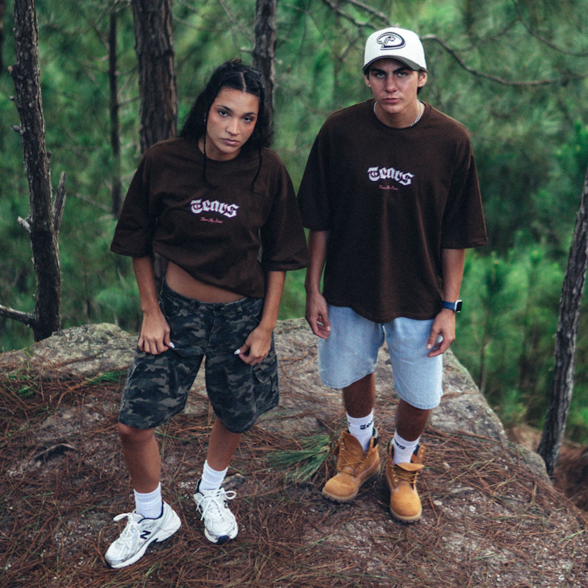 NEW BUTTERFLY TEE V3 BROWN